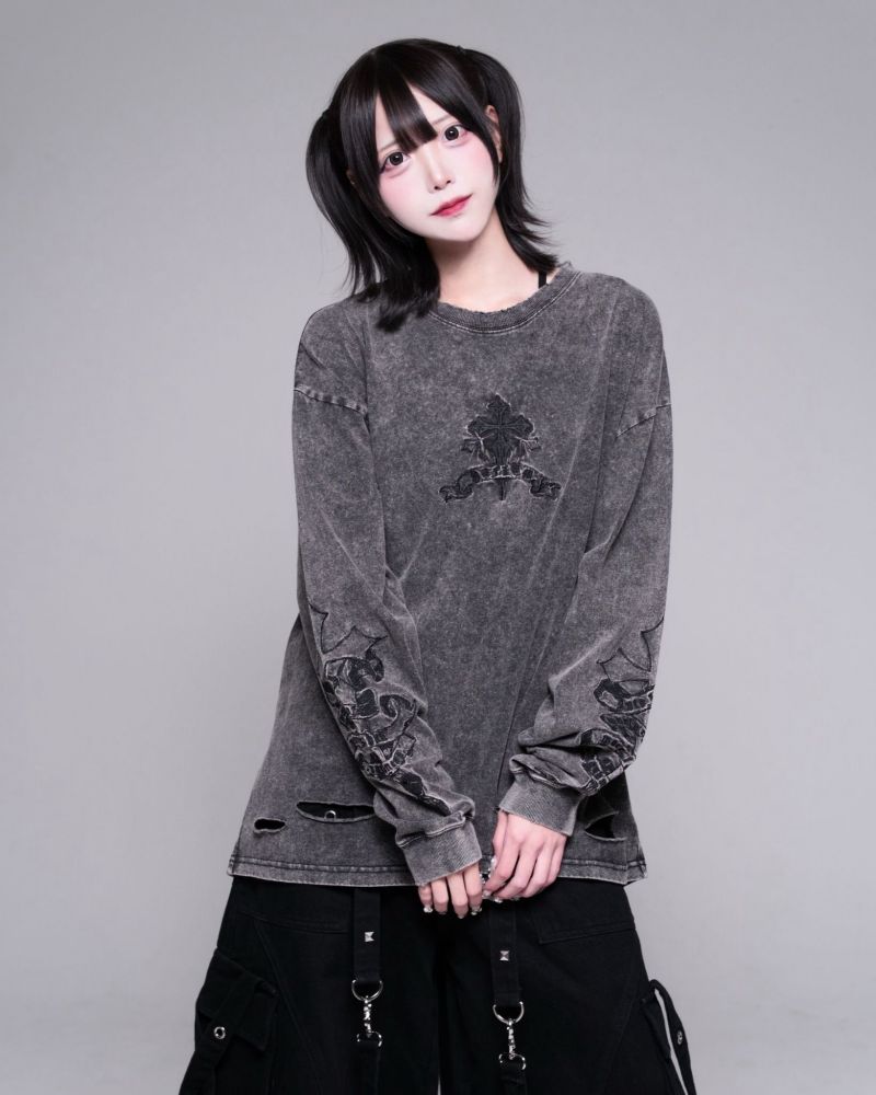 [REFLEM] Cross Embroidered Long-Sleeved Tee