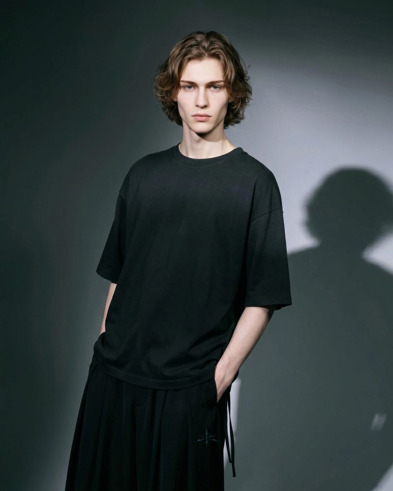 [A:LLIONCE] Fade-Wash Shirring T-Shirt