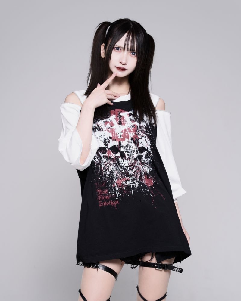 [REFLEM] Skull Print Zip Raglan T-shirt