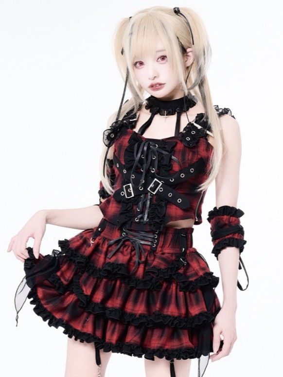 [Grrr the Lipper] Obsessive Love Bustier — Confinement & Restraint