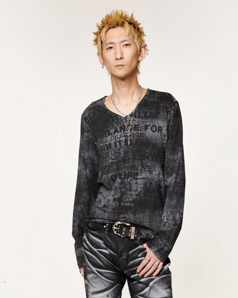 [FUGA] All-Over Print V-Neck Long-Sleeve Tee